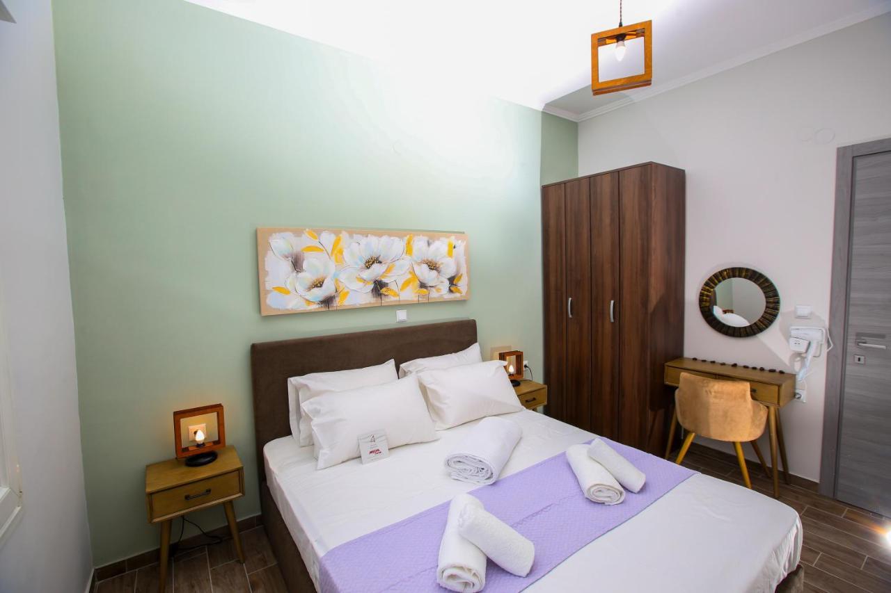 Stella Boutigue Rooms Néa Péramos 外观 照片