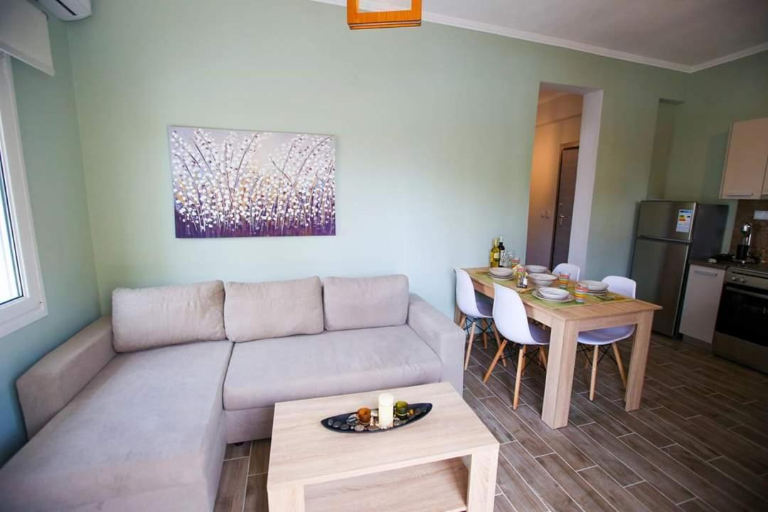Stella Boutigue Rooms Néa Péramos 外观 照片